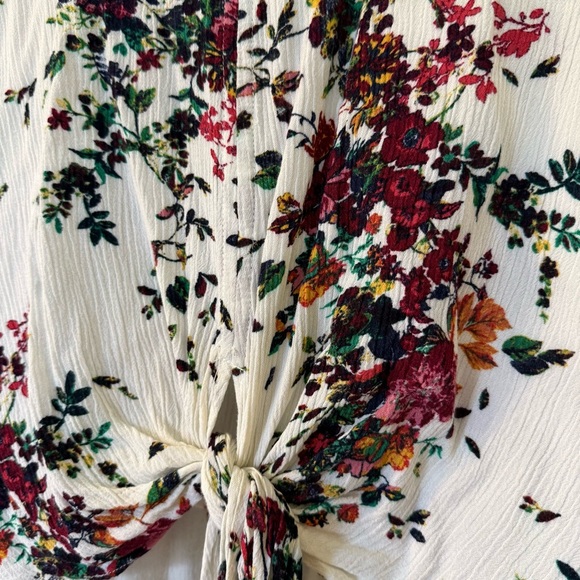 LUQ Rhee tie-front top - Picture 3 of 6